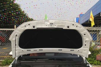 2018款北汽绅宝D50 1.5L CVT尊贵智驾版