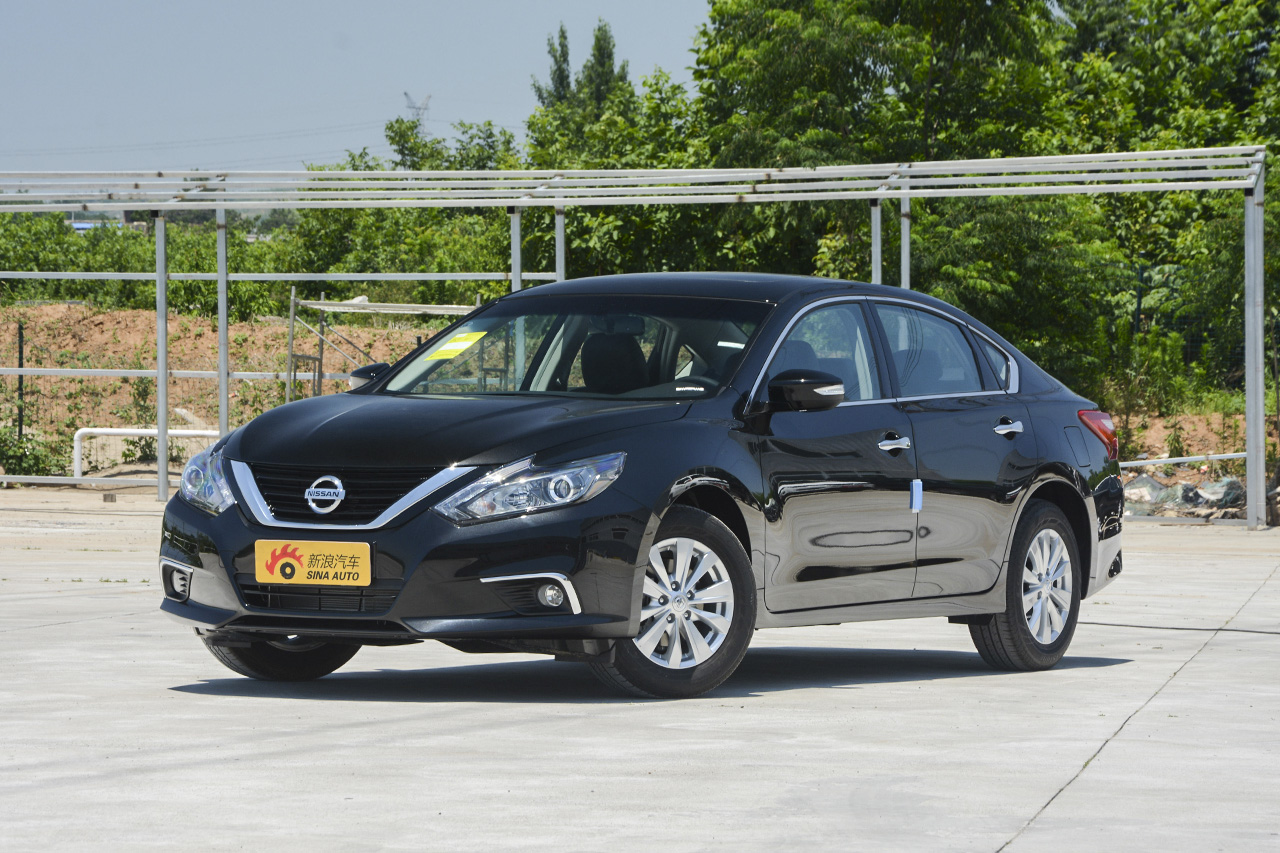 2018款天籁2.0l自动 xl智进版