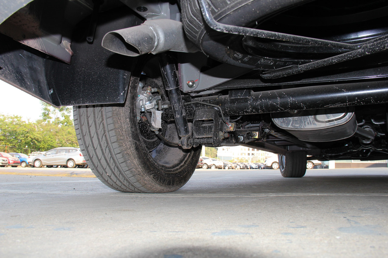 2017款斯威X3 1.5T手动时尚型