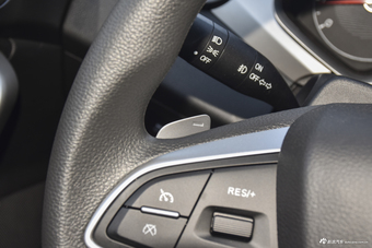 2018款宝骏310W 1.5L自动时尚型