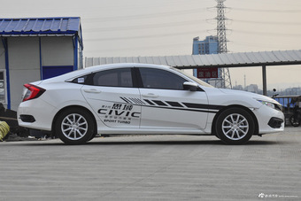 2016款思域1.0T自动180 TURBO舒适版