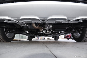 2017款奔腾B30 1.6L 自动豪华型