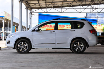 2016款哈弗H6升级版1.5T自动两驱精英型 简约白