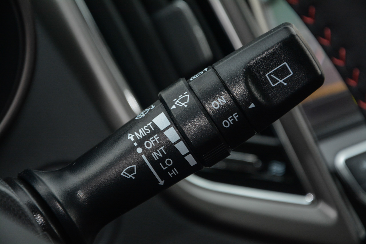 2016款逸动XT 1.6L手动俊酷型