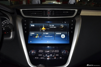 2019款楼兰2.5L自动S/C XE HEV四驱混动智联尊尚版