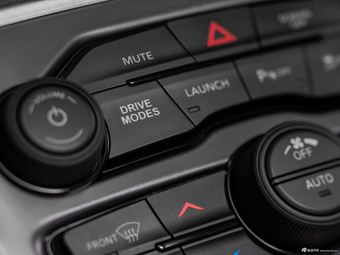 图集|新款道奇挑战者 经典的美式肌肉车