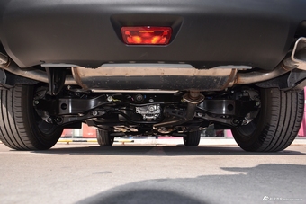 2019款楼兰2.5L自动S/C XE HEV四驱混动智联尊尚版