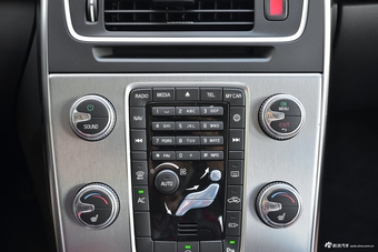 2018款沃尔沃S60L 2.0T自动T4智远版