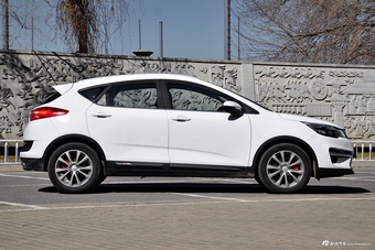 2016款帝豪GS 1.8L手动领尚型运动版