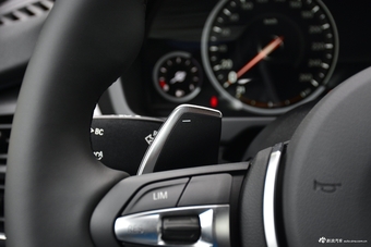 2018款宝马X5 3.0T 自动xDrive35i M运动型