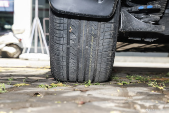 2016款起亚K3 1.4T自动GLS