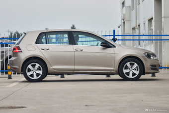 2017款高尔夫1.6L自动舒适百万辆纪念版 