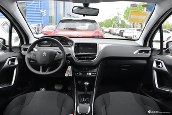 2018款标致2008 1.2T自动互联版230THP图片
