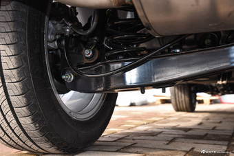 2016款锐腾 1.5T手动超值版