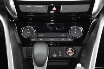 2018款奕歌1.5T自动两驱无畏版