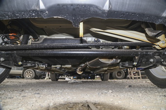 2016款奥拓1.0自动豪华型炫动版