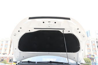  2019款奔腾X40 1.6L自动豪华型