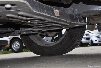 2016款宝骏560 1.8L AMT智能手动版豪华型 勃艮第红