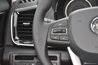 2018款东风风神AX7 1.6T自动豪华型