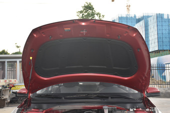 2017款起亚K2 1.4L自动GLS三厢