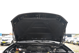 2017款揽福1.9T手动柴油两驱豪华版7座