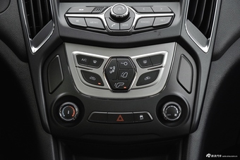 2017款艾瑞泽5 1.5L手动精英版