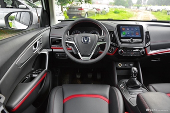 2017款长安CS55 1.5T手动炫酷型