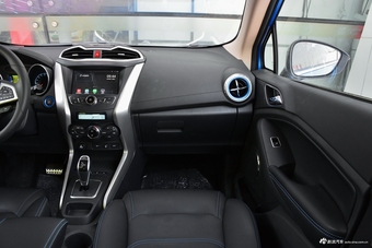 2018款比亚迪元EV360