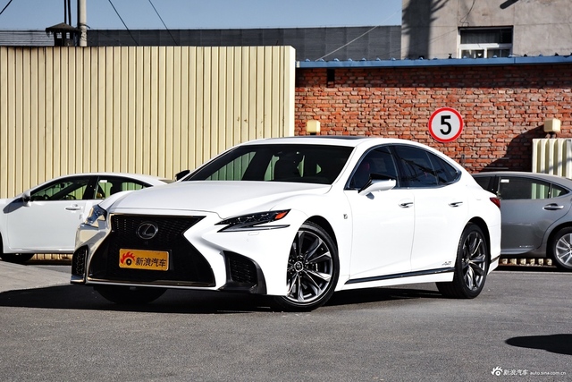 2018款雷克萨斯LS 3.5L自动500h F-SPORT