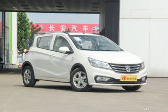 2017款宝骏310 1.5L自动舒适型