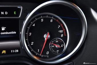 2017款奔驰G级4.0T自动G500 4x4限量版