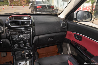 2015款北汽幻速H2 1.5L手动舒适型