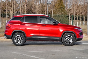 2018款宝骏510 1.5L自动周年特别版