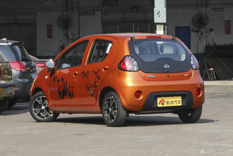 2016款吉利熊猫1.0L AMT萌动版