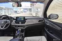 2017款宝骏730 1.5T自动风尚型7座