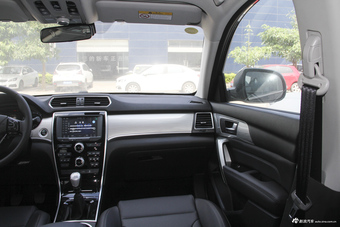  2018款哈弗H2 1.5T手动两驱精英型红标 