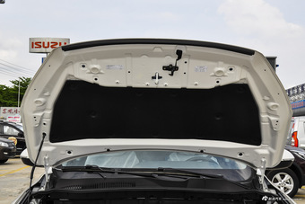 2016款猎豹CS10 2.0T自动尊享型