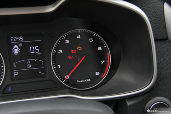 2017款名爵ZS 1.5L自动尊享互联网版