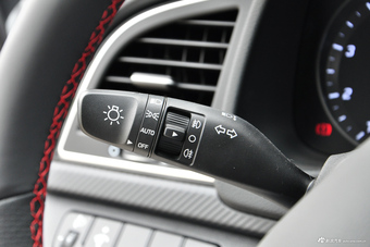 2016款领动 1.4T自动炫动活力型