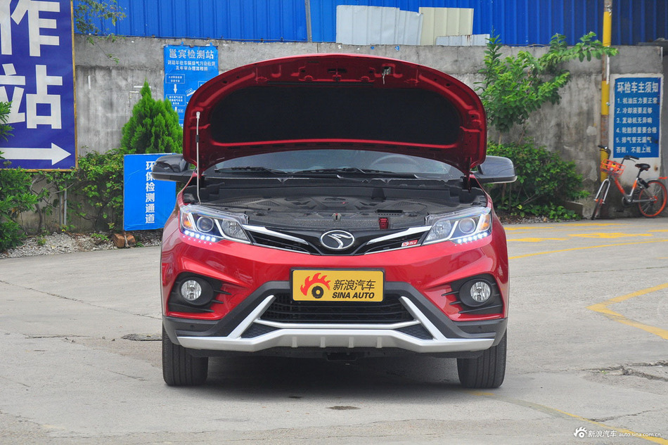 2016款东南DX3 SRG 1.5T手动旗舰型