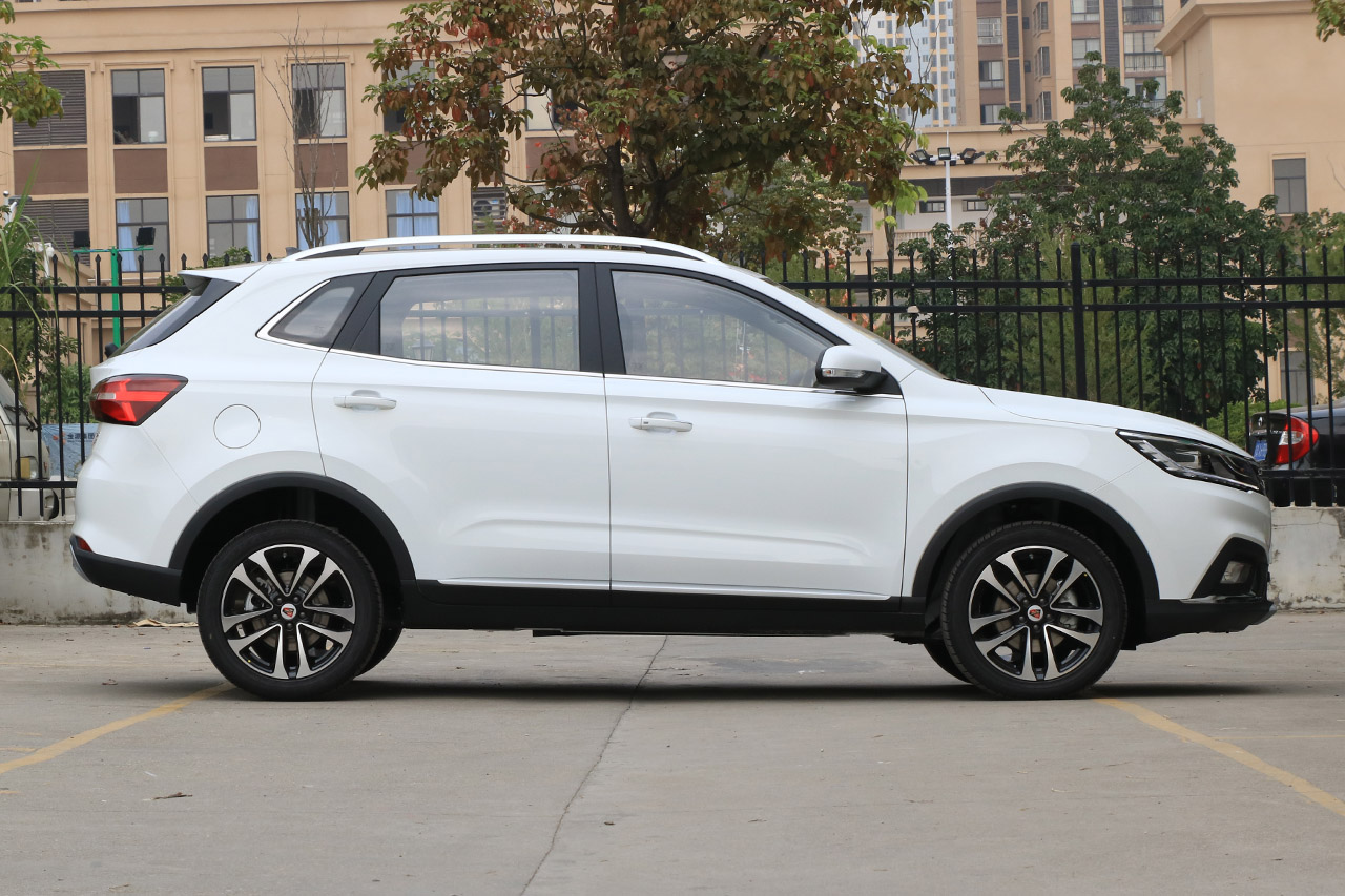 2018款荣威RX3 1.3T自动互联网智享版