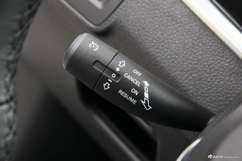 2018款荣威RX5 1.5T 20T手动两驱互联网智尊版