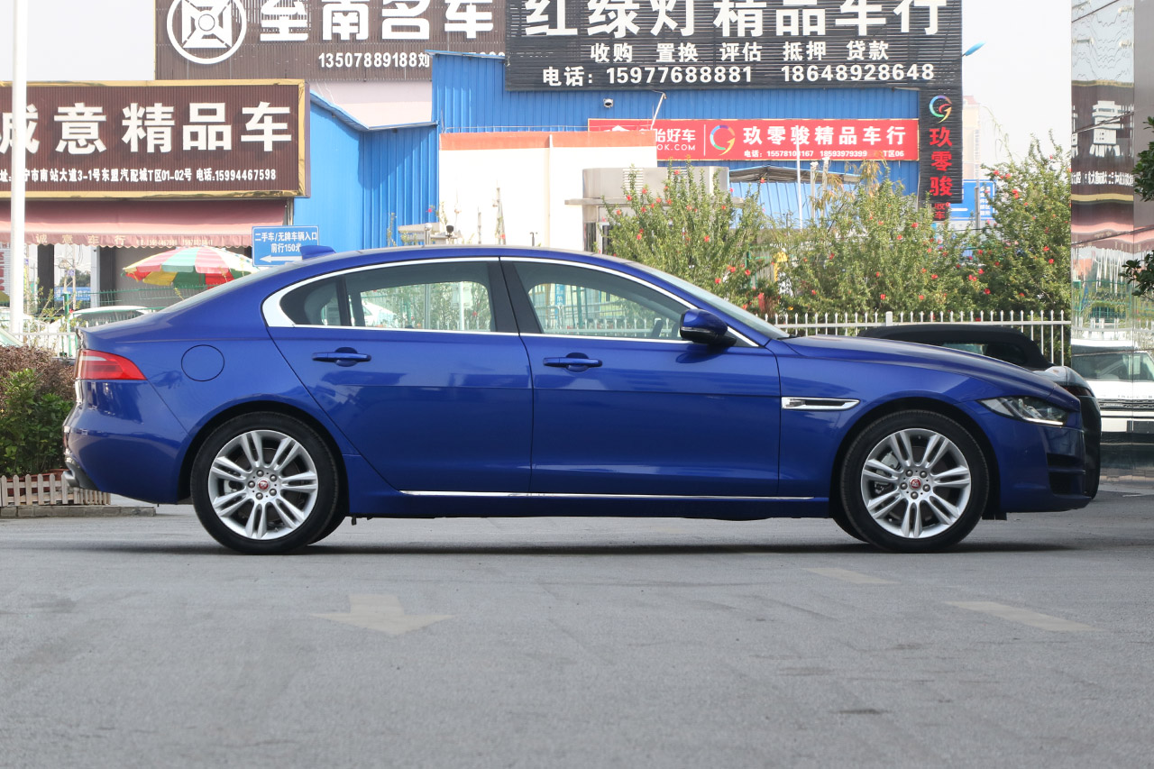2019款捷豹XEL 2.0T自动200PS尊享版