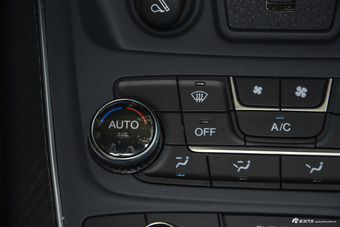 2017款瑞风S7 2.0T自动豪华型