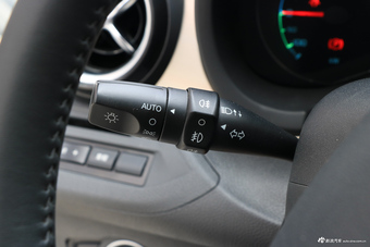 2017宋新能源DM 1.5TID自动四驱尊荣型