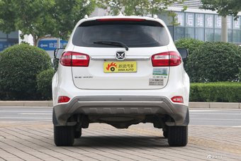 2017款驭胜S350 2.0T自动两驱柴油超豪华版5座