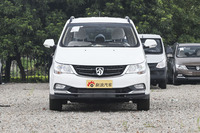 2016款宝骏730 1.5T手动舒适版 7座