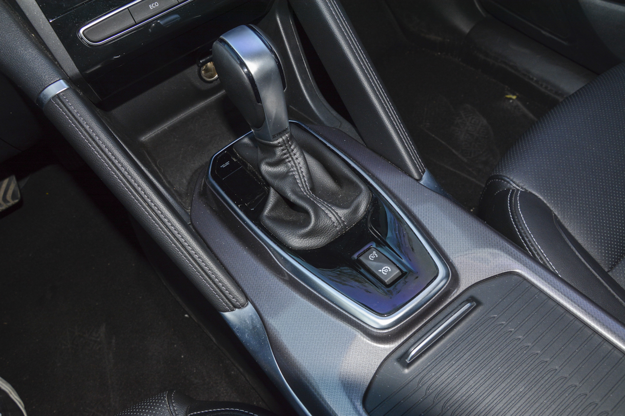 2017款科雷傲2.0L自动两驱豪华版