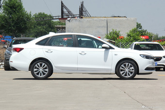 2018款英朗1.3T自动精英型18T