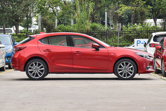 2017款马自达3昂克赛拉 两厢 2.0L 自动豪华型